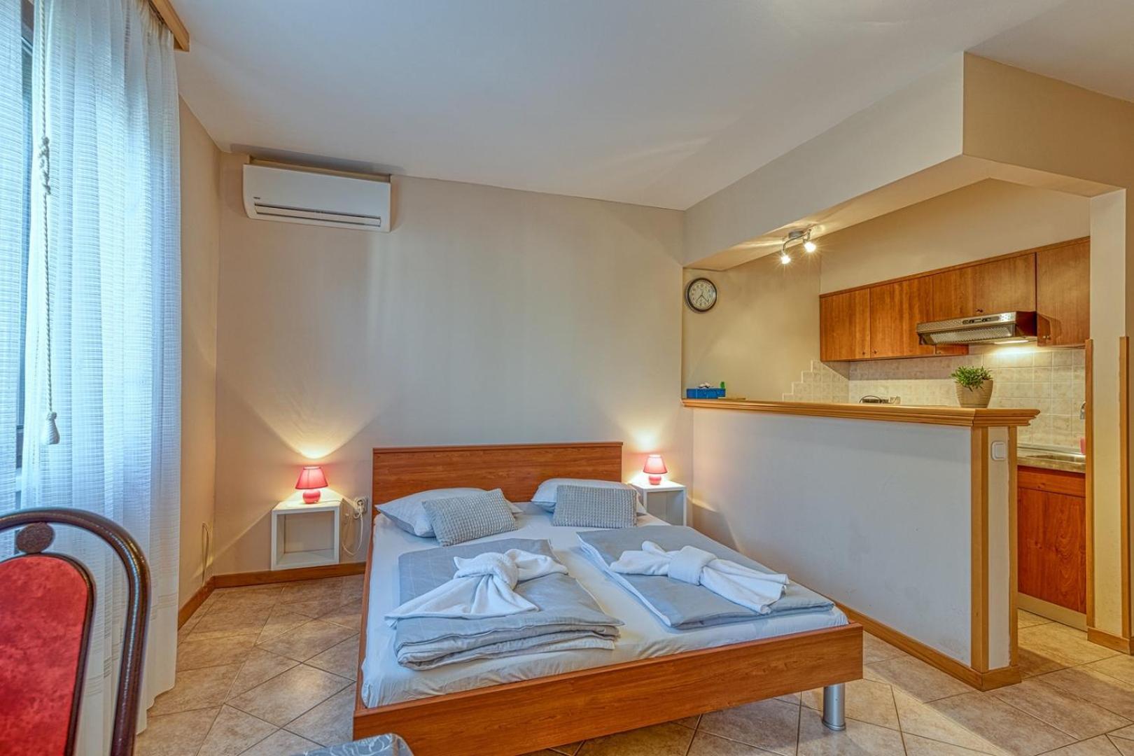 Apartment Vilma Funtana Exterior foto